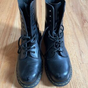 Steel toe Dr. Martens black Lace-Up Boots